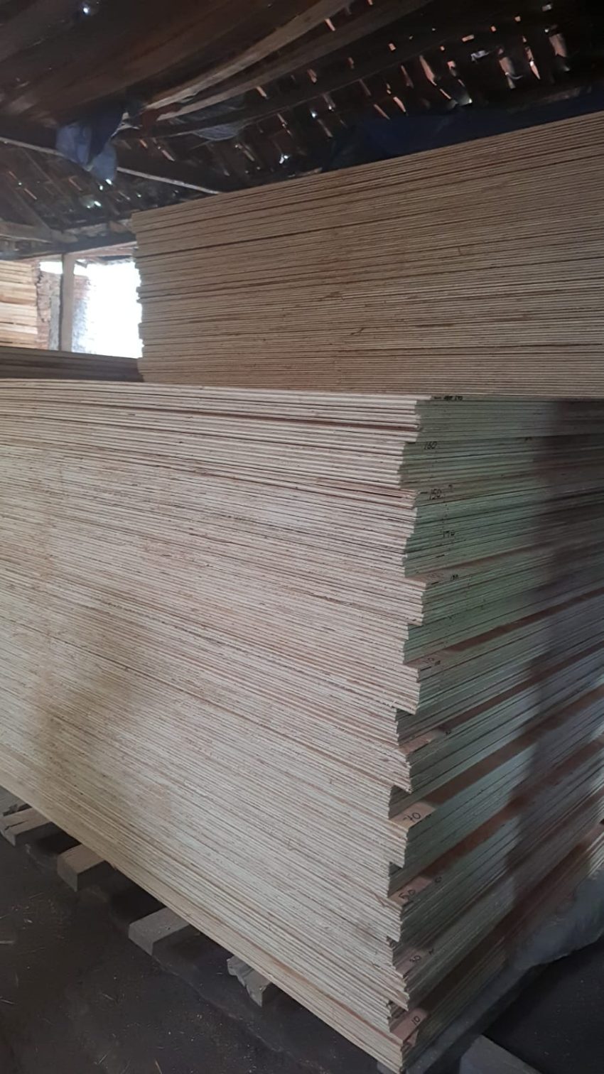Jual Triplek, jual triplek murah, jual Plywood, Harga Triplek terbaru, harga plywood terbaru, jual kayu lapis